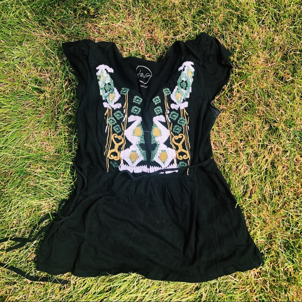 INC black tee with tie